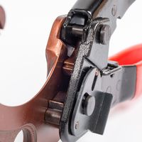 Секторные ножницы для резки бронированных кабелей Ø до 53 мм