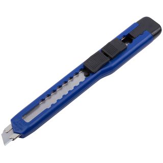 Нож технический  9 мм усиленный FIT DIY 10209